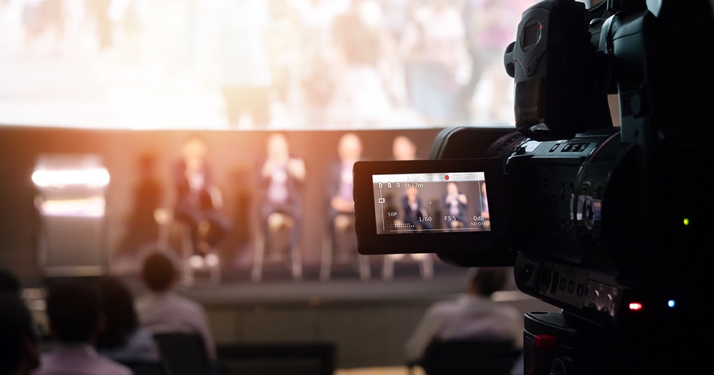 You Tubeで学ぶワールドビジネスサテライトの舞台裏